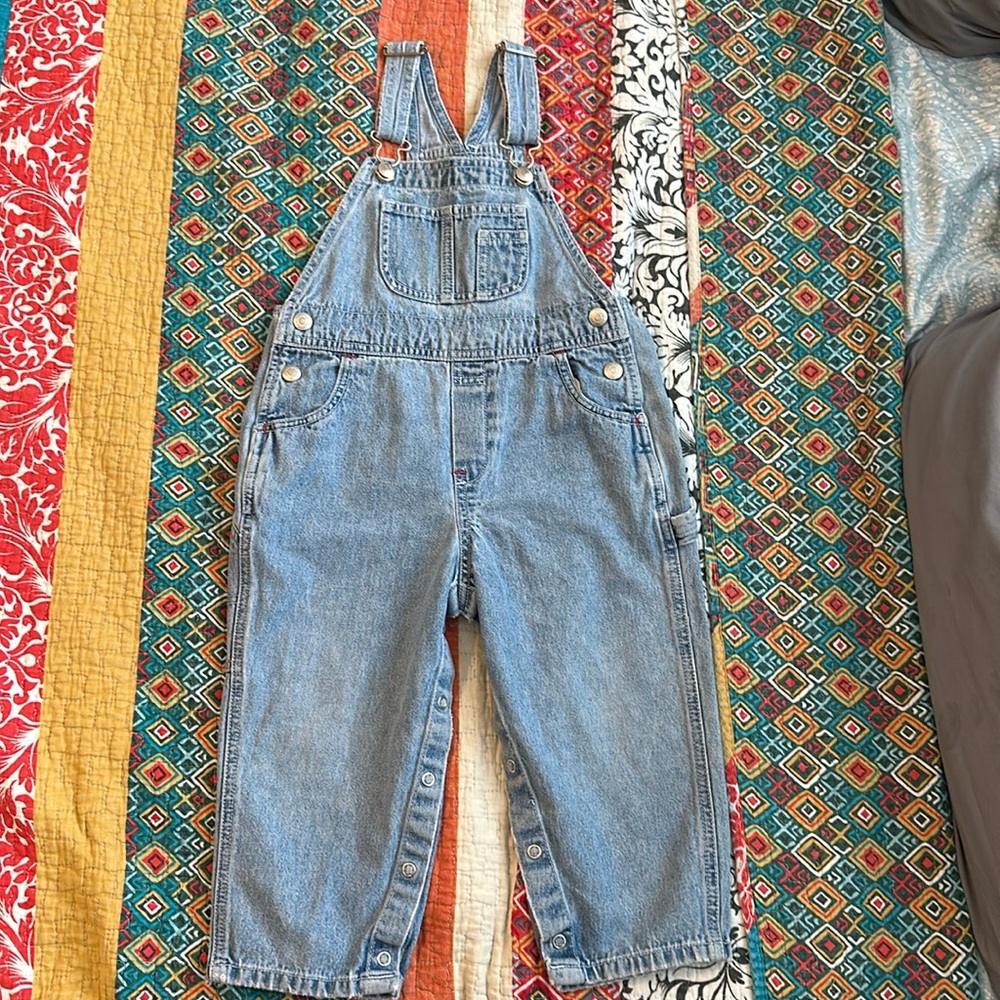 Vintage classic baby gap denim overalls, size 2T